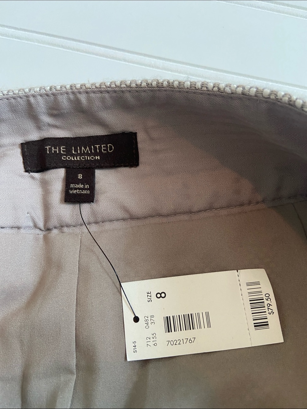 The Limited Tweed Mini Skirt Size 8 Embellished Waist Zip Beige‎ Office-Chic NWT - Picture 5 of 11